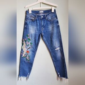 Zara Embroidered Distressed Boyfriend Jeans – Size 2
